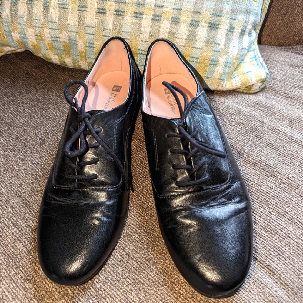 White Mountain Women's Oxford Black Leather Shoes Size 10M
